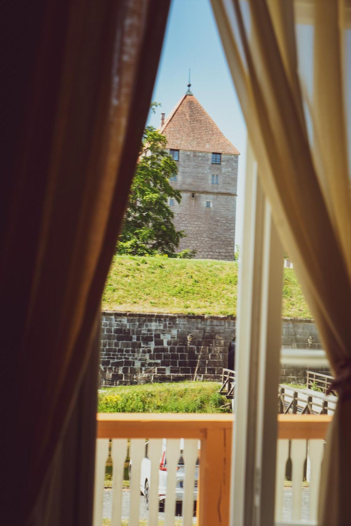 Ekesparre Boutique Hotel Kuressaare Eksteriør billede