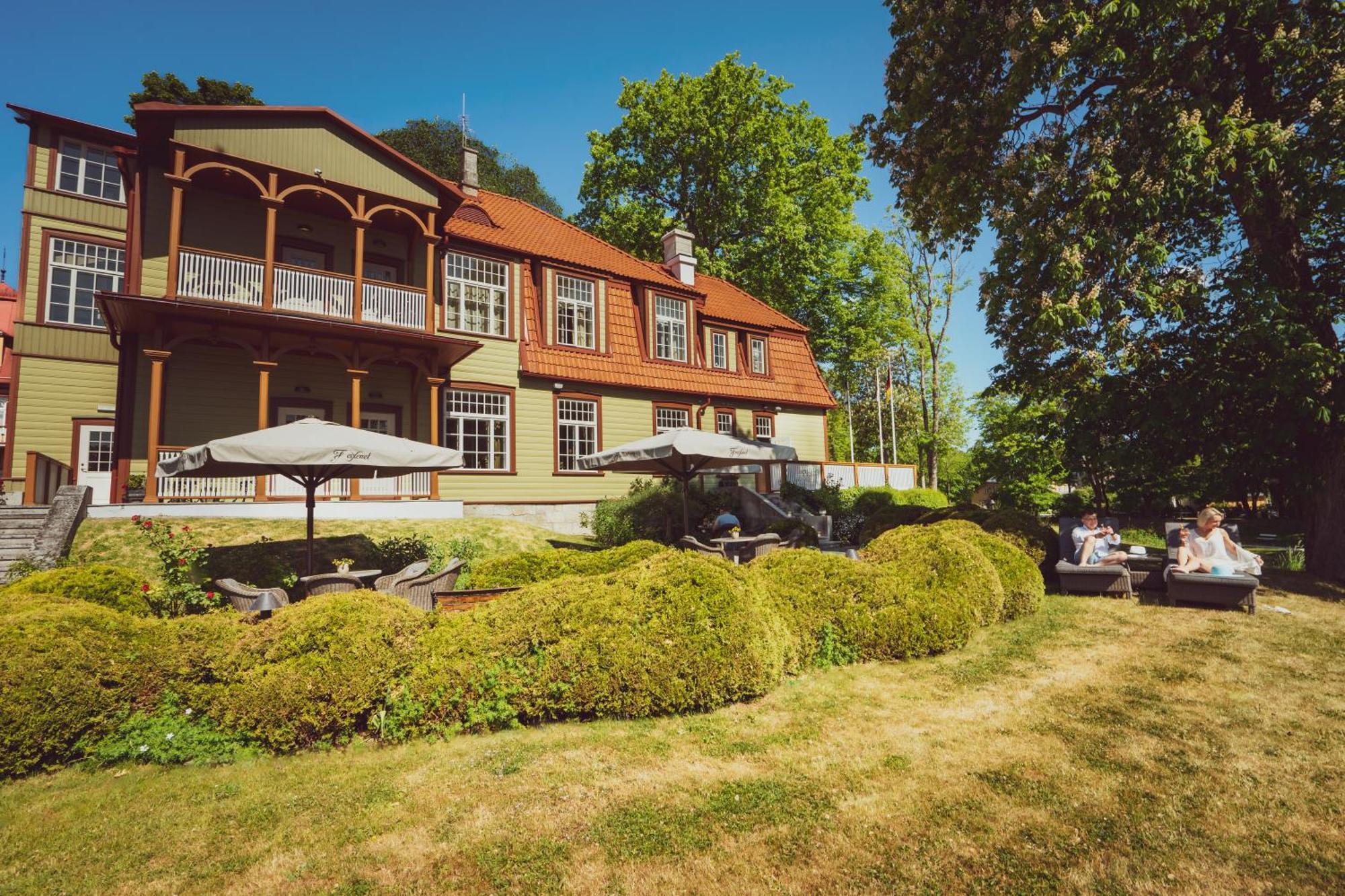 Ekesparre Boutique Hotel Kuressaare Eksteriør billede