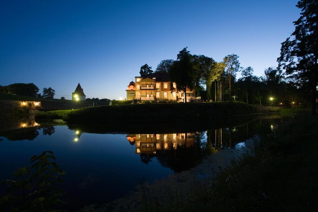 Ekesparre Boutique Hotel Kuressaare Eksteriør billede